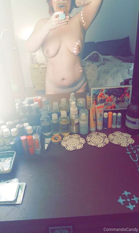 😈Was going through my old pictures 📷 and decided I shou... | commandocandy Onlyfans Picture