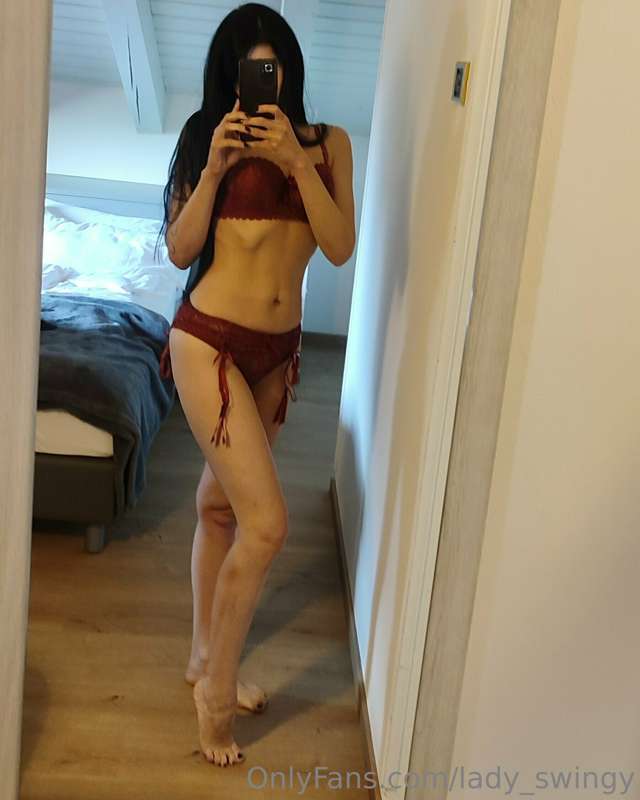 Buona domenica 😜
Che dici mi dona il bordeaux?😛