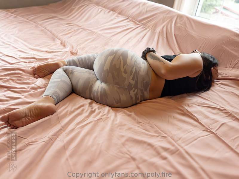 I really want to show you what's under these tights and unde..