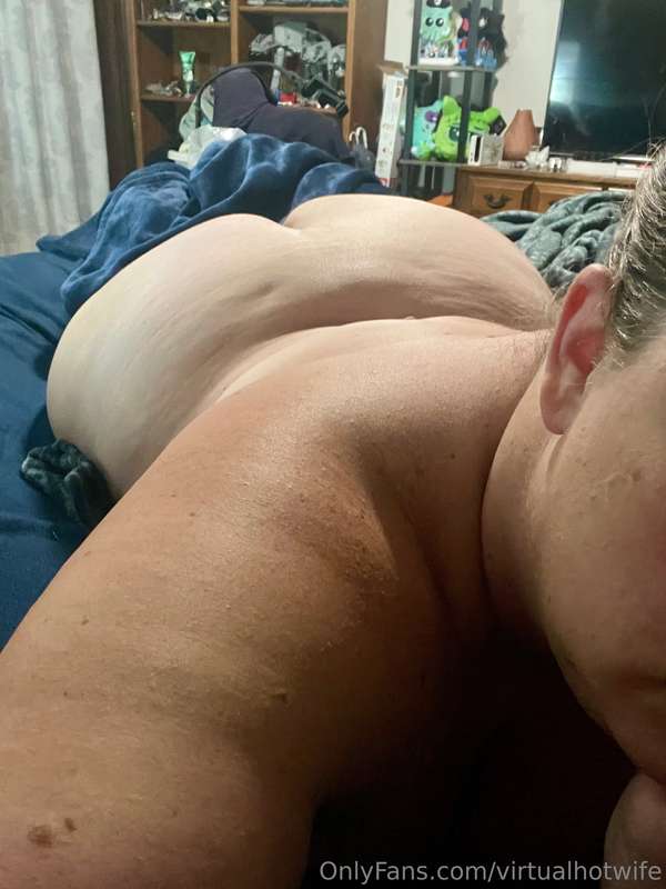 virtualhotwife