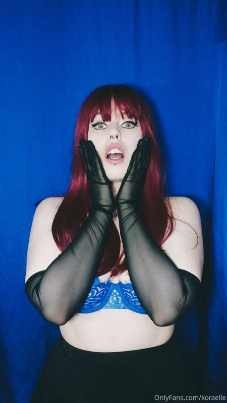 *Gasp*

Caption this! What do you think I just saw??