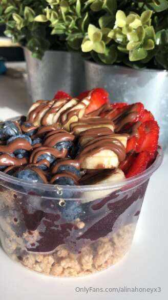hat eine freundin vorbei gebracht das war sooo lecker also w..