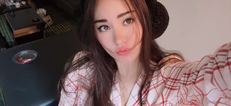 jenfoxxuwu