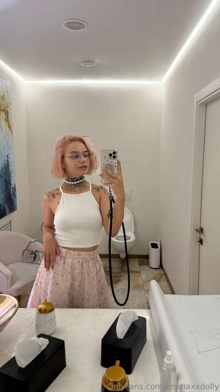 Today I went with this look 💕 I love the mix of simplicity a..