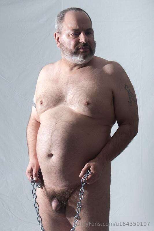 Nude with chain2024