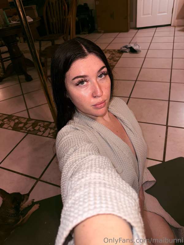 Want to see me get rlly naughty for you in our chat? Don’t b..