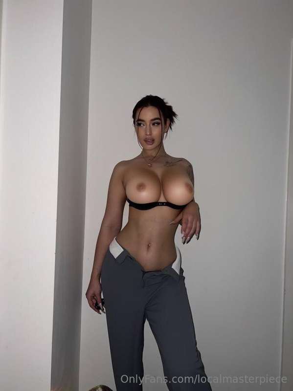I am @ariana.grayson
If you're a real adorer of juicy female..