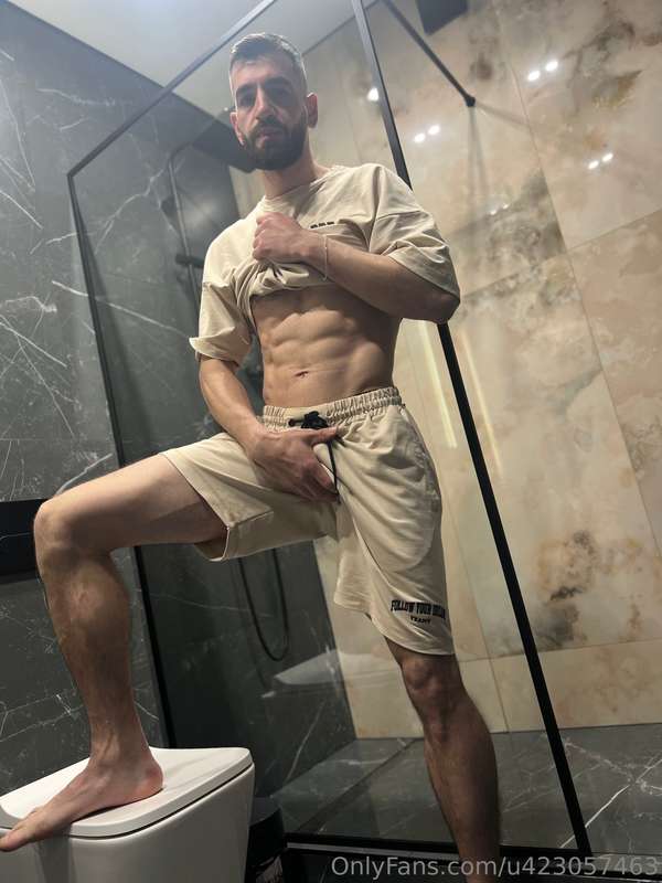 😏