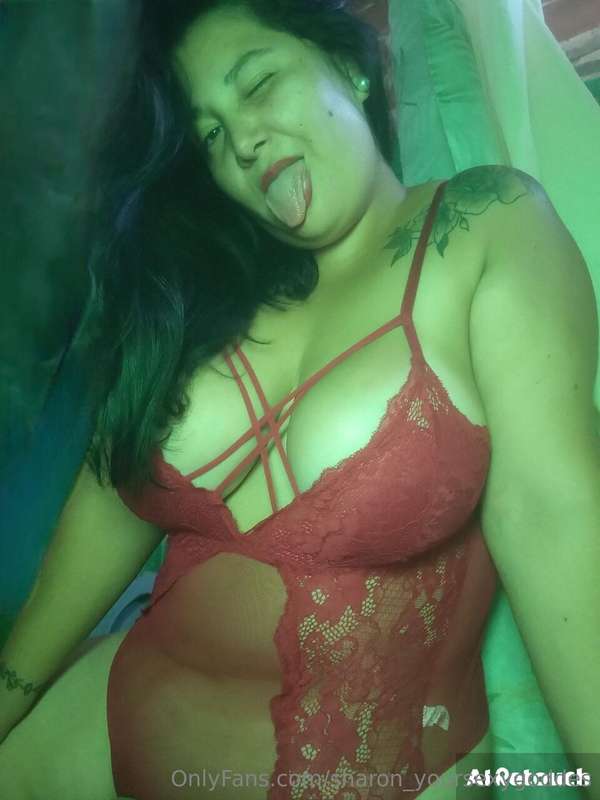 sharon_yoursexygoddes