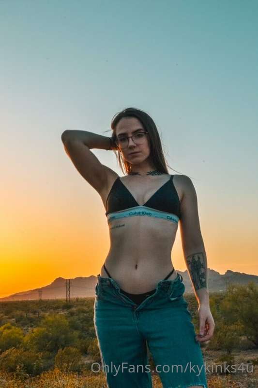It’s giving sexy mechanic vibes, dm me if you need something..