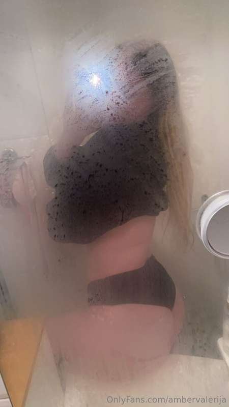 💦