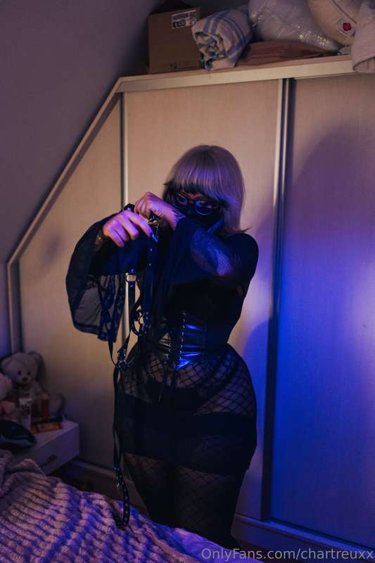 behind the scenes😈