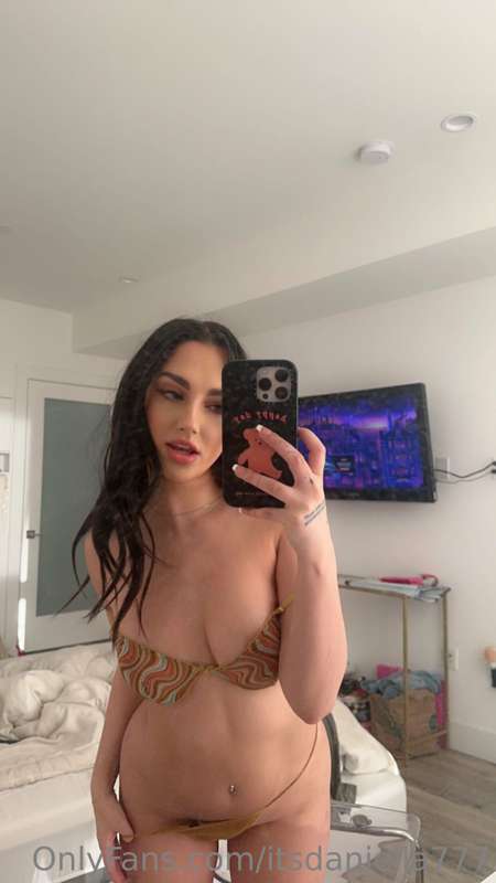 itsdaniella777
