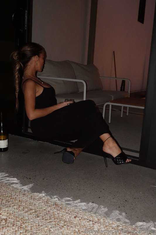 🍷I want an obedient good boy to make content for me, DM me "..