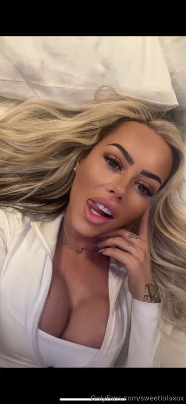 sweetlolaxox
