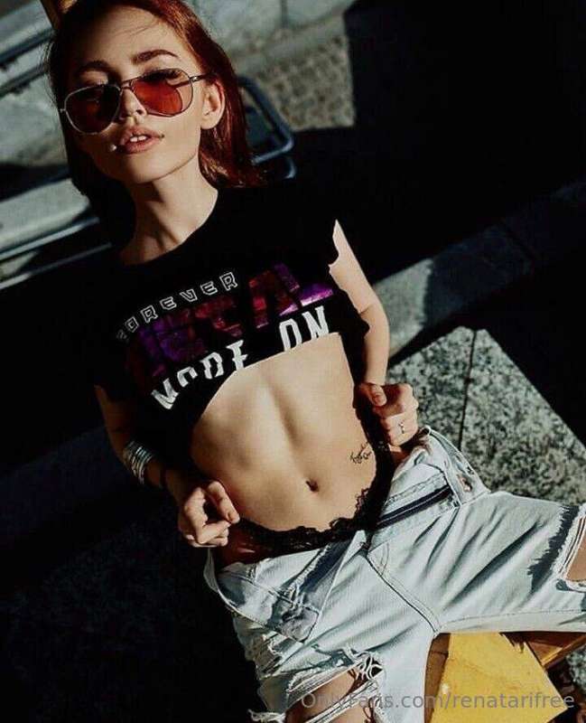 Rock star babe 🎸🤩