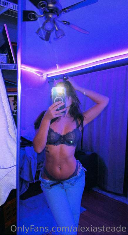 alexiasteade