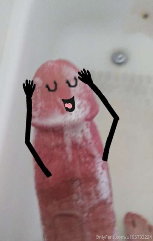 Bath time fun time... But it can be dangerous 😂