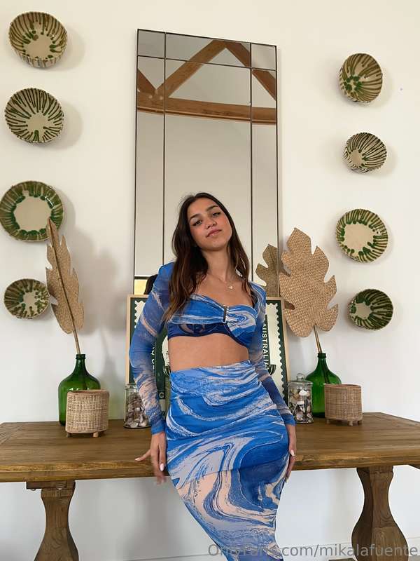 mikalafuente photo