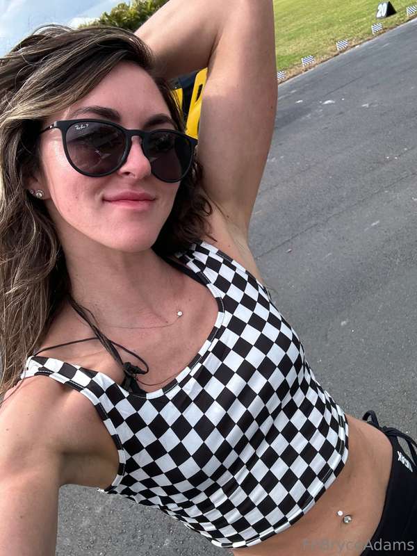 Foto 424 de Bryce Adams en Tocromo
