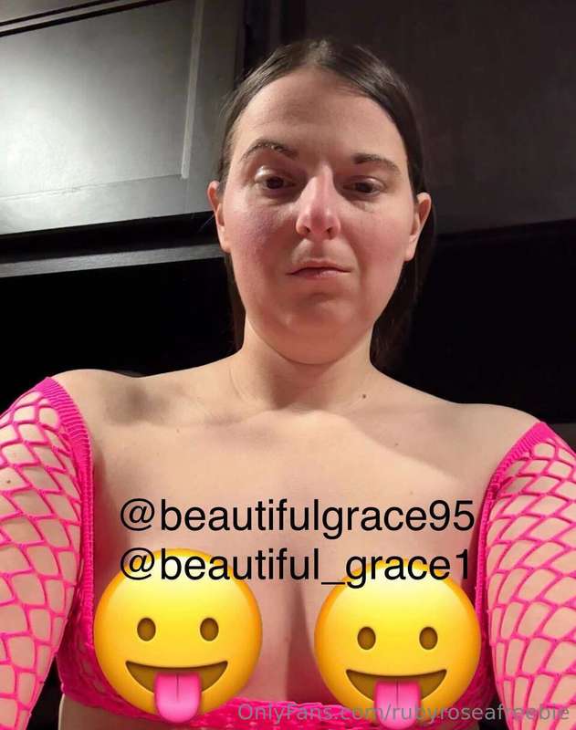 Cum check out how naughty I can be Daily content CustomsB/g ..