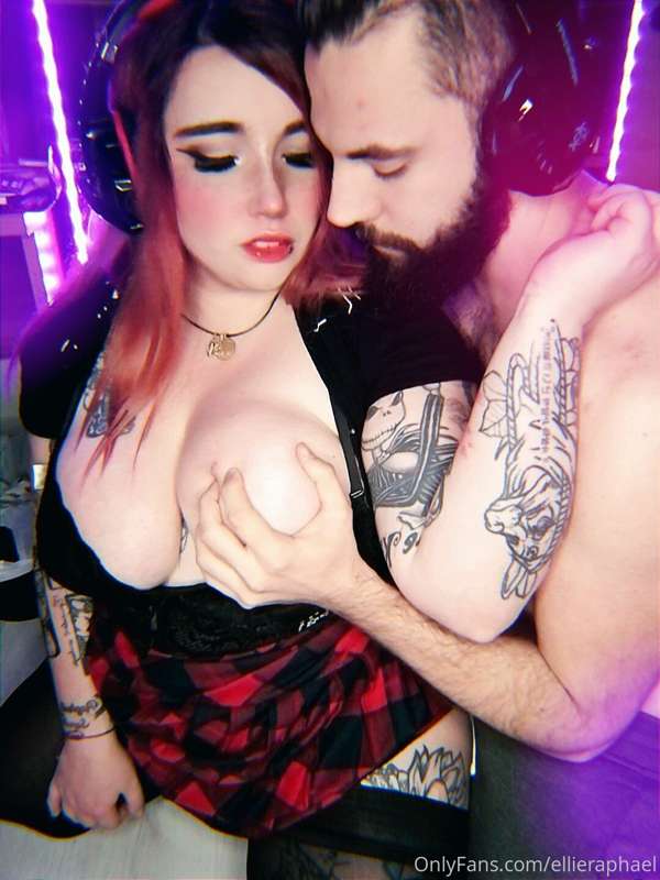 ellieraphael