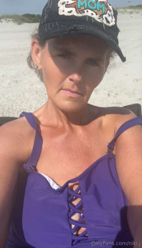 Tip to see more enjoying the sun 