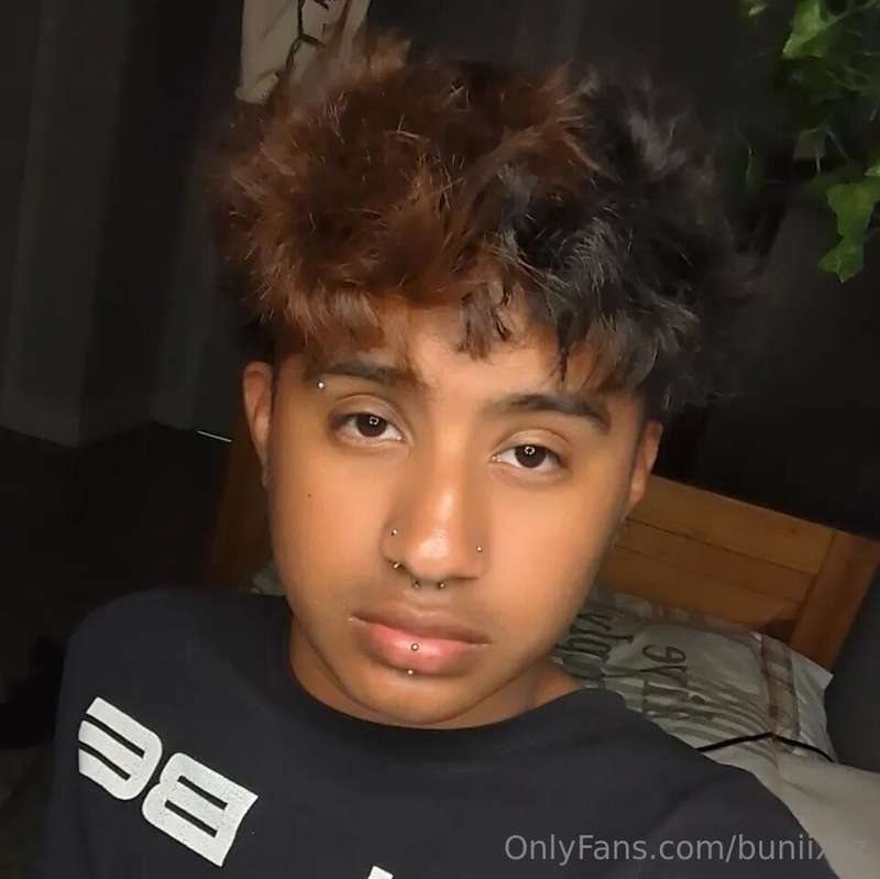 Ass n face