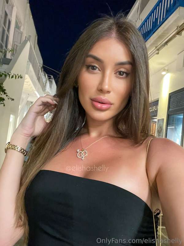 Would you cum all over my face too? 💦💦