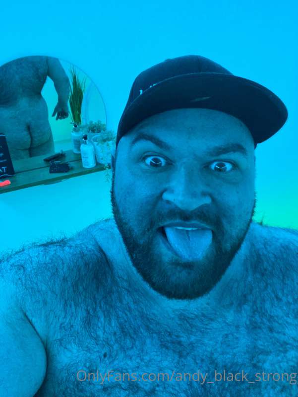 Time for a naked swim 😈😈
