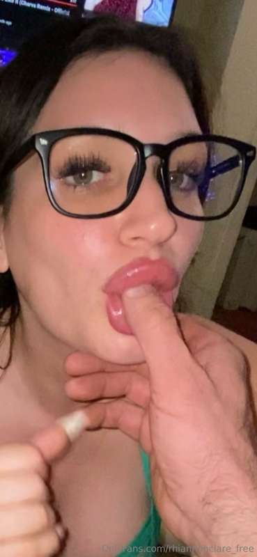 rhiannonclare_free