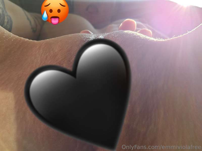 emmiviolafree