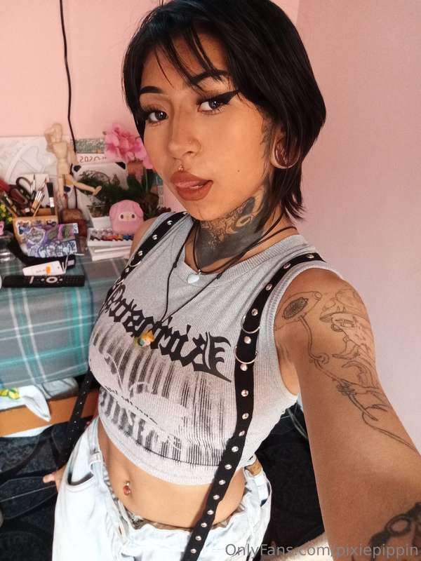 I think i looked great today🥵🥰, what do you think?  Kisses x..