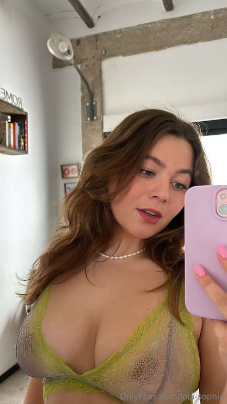 Lola-Sophie