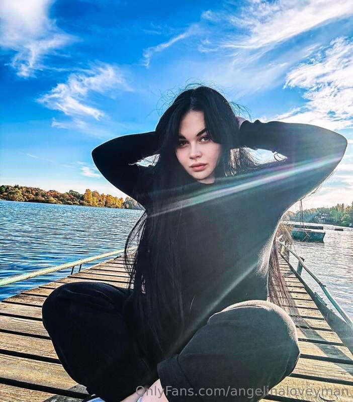 angelinaloveyman