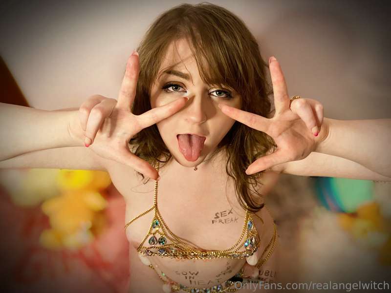 realangelwitch image #2