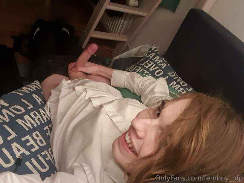 femboy_pfp image #4