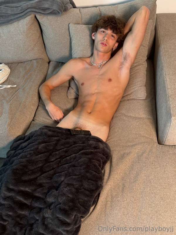 have a seat 😘