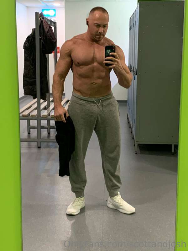 Need to take these joggers off