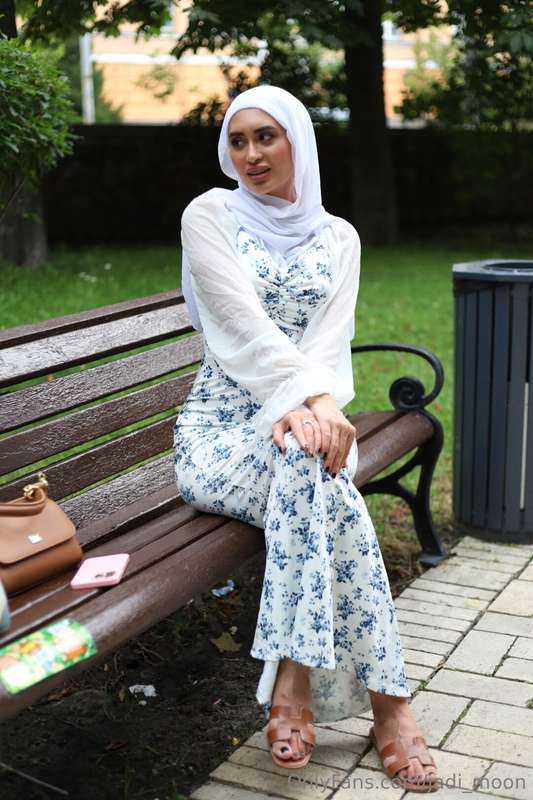 jadi_moon