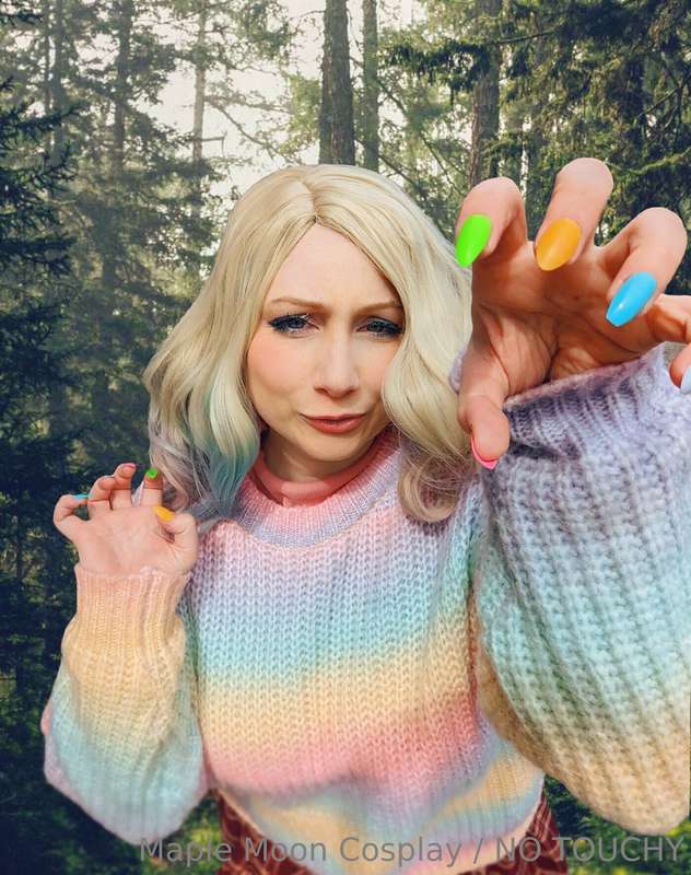 maplemooncosplay image #0