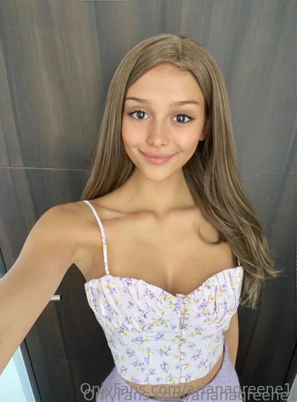 arianagreene1