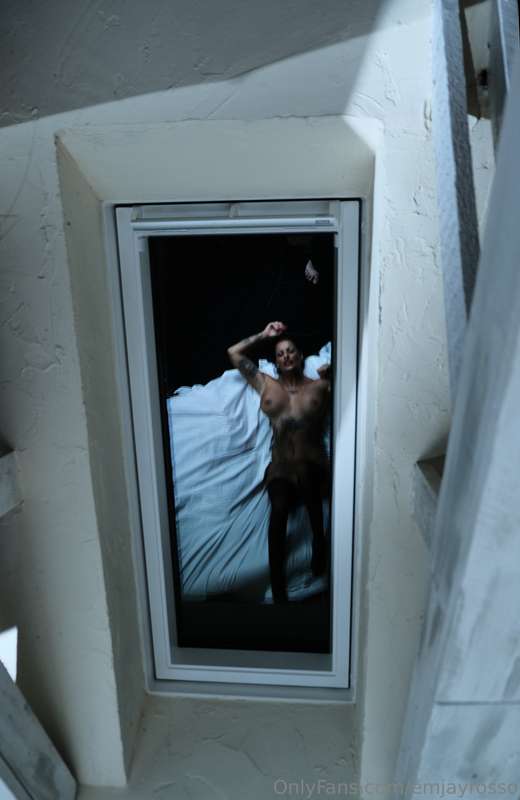 So ein Dachfenster ist doch eigentlich was geiles. Kann man ..
