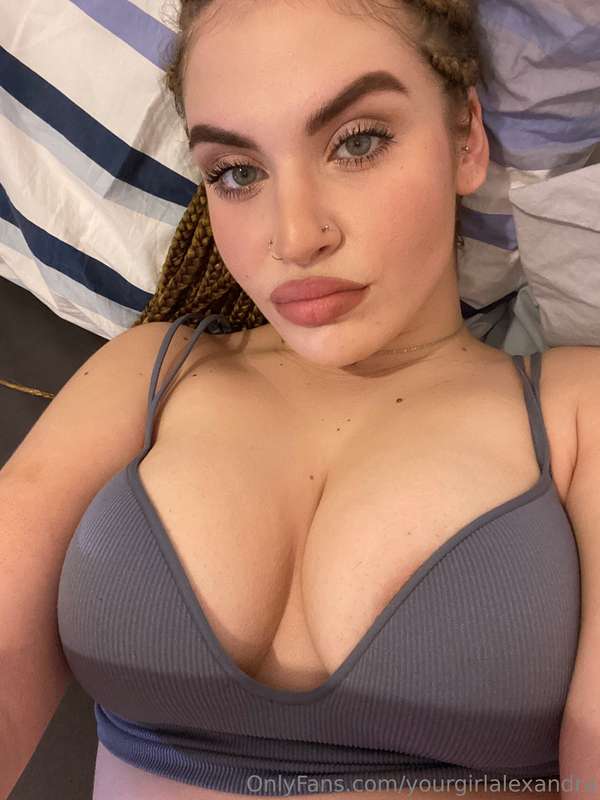 yourgirlalexandra