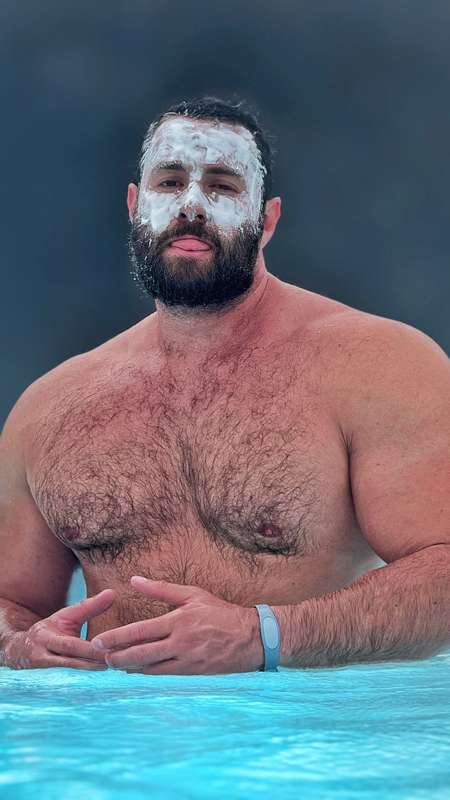 Do you want a hot bath with your Dad?!😈🍆