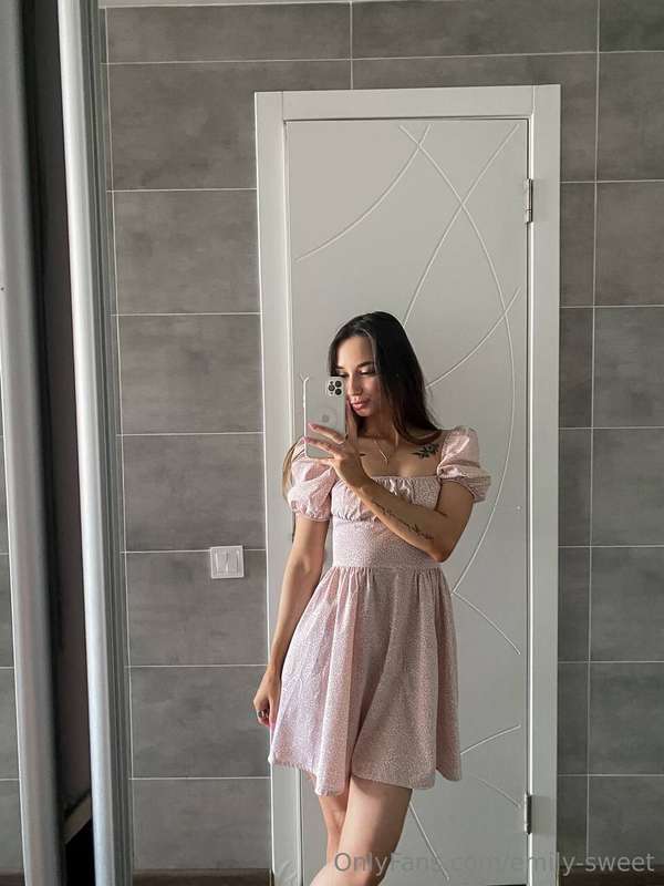 emily-sweet