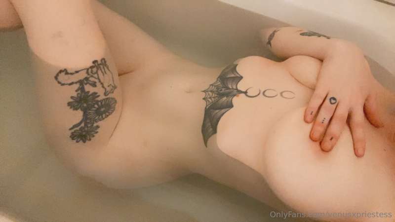 venusxpriestess
