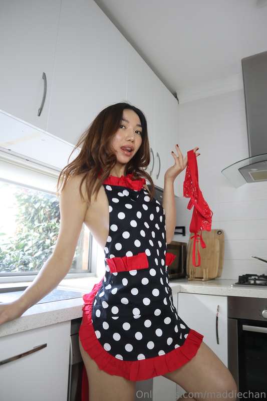 Wanna try my homemade food? 🍱 