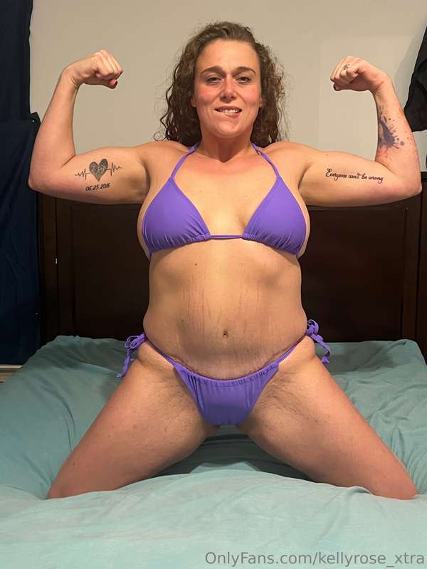 Bikini for sale from last night's cam session. Auction in co..