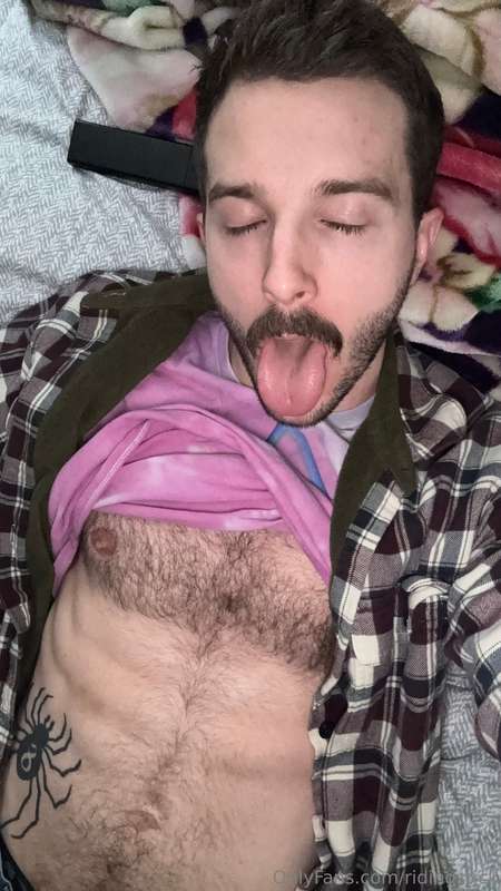 I need cuddles